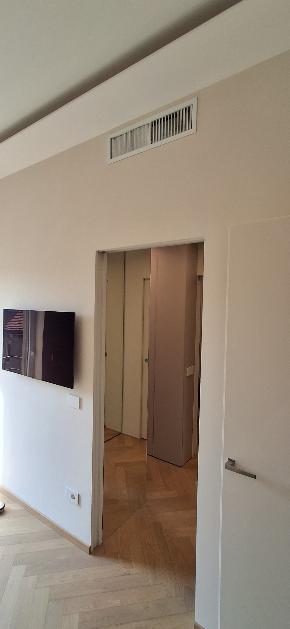 Bocchetta per unità interna canalizzata haier a bassa prevalenza per camera da letto, con il minor impatto sonoro a Milano zona ex fiera
