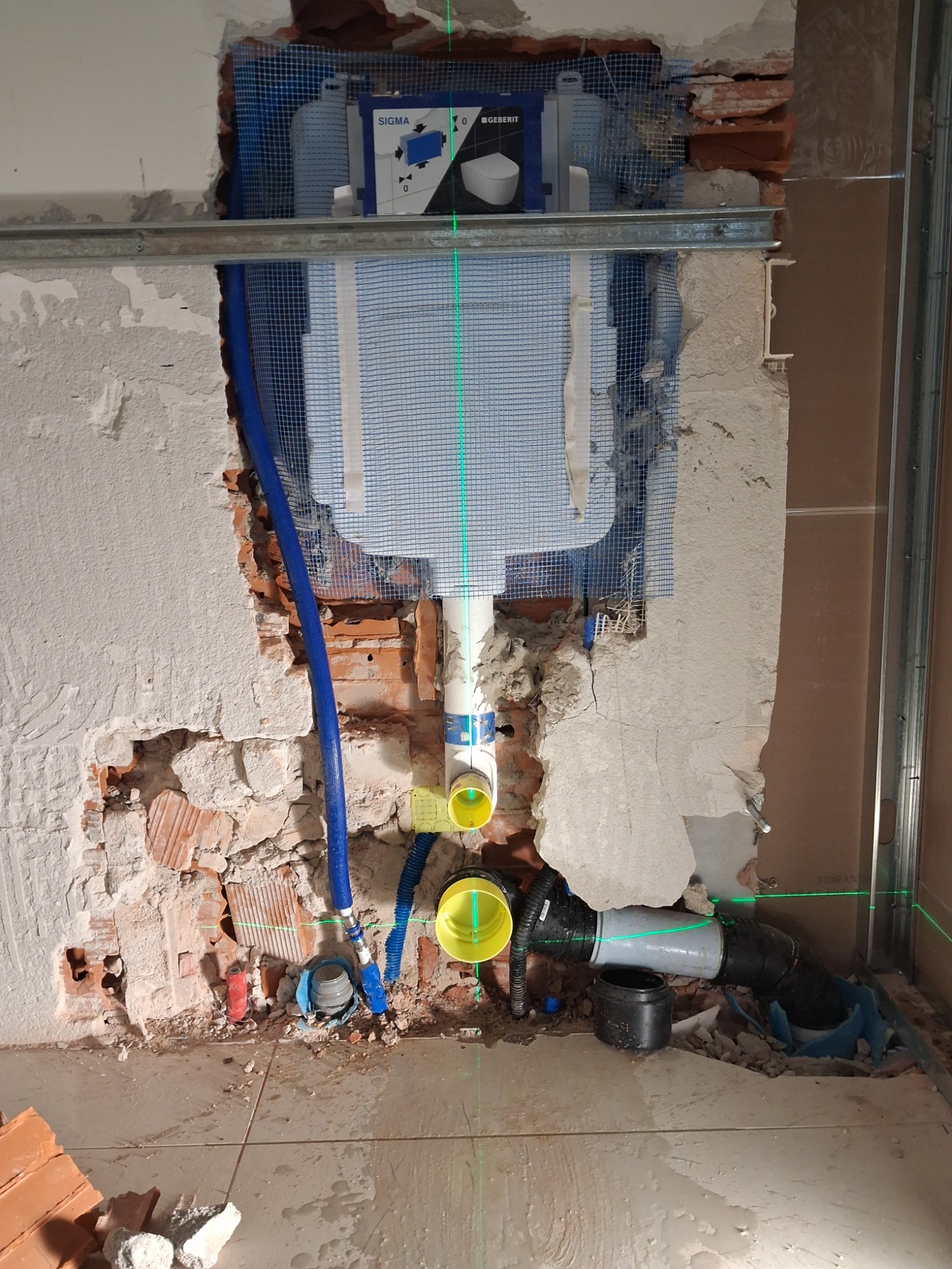 cassetta geberit e modifica a scarico per vaso sospeso, Milano zona P.ta Vittoria